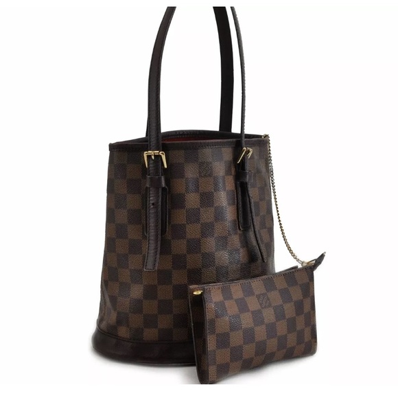 Louis Vuitton Handbags - Louis Vuitton Damier Marais Bucket Shoulder Bag